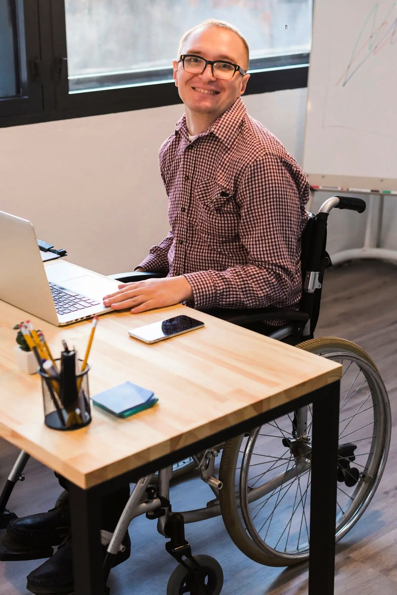 Revisión colaborativa de preguntas sobre políticas logísticas